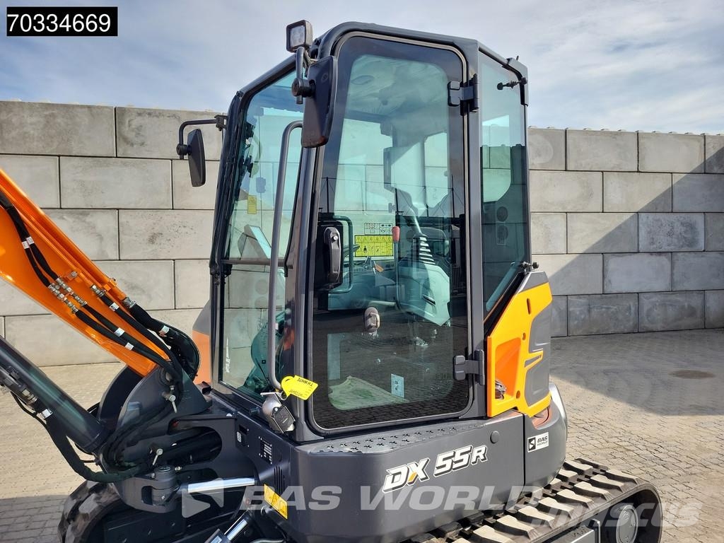 Develon DX55 R-7 A/C Mini bagri <7t