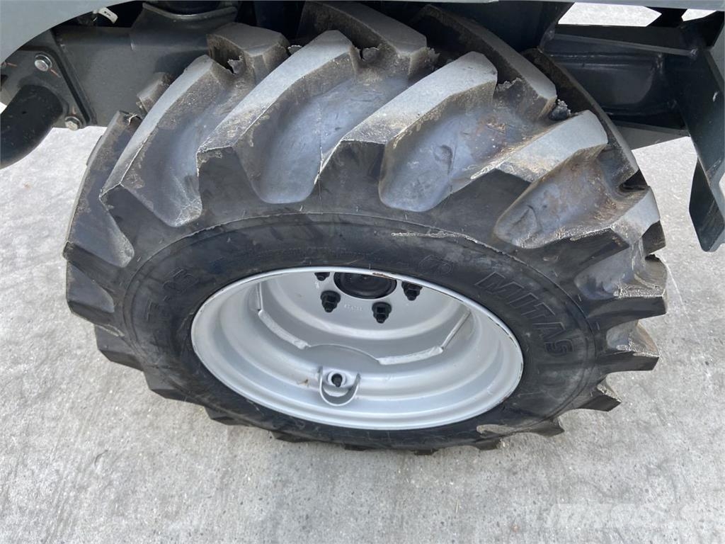 Wacker Neuson Neuson 1001 (7124) 翻斗车\公路型自卸车