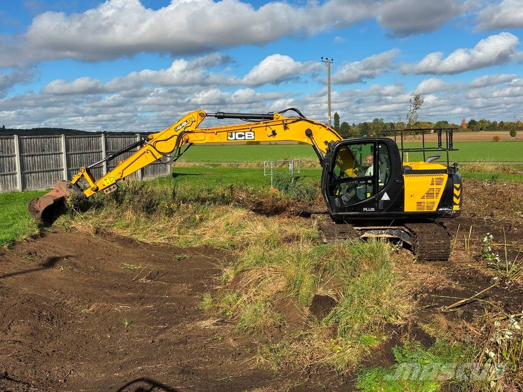 JCB JS 131 LC Raupenbagger