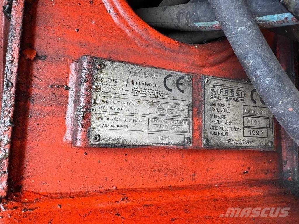 MAN 28.403 6X4 EURO 2 - FASSI F520XP + REMOTE CONTROL Cavalos mecânicos