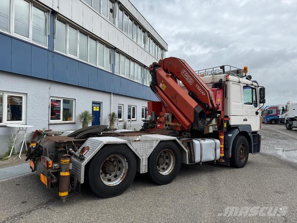 MAN 28.403 6X4 EURO 2 - FASSI F520XP + REMOTE CONTROL Cavalos mecânicos
