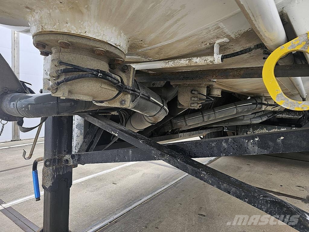 Magyar FUEL 8 COMP Semirremolques cisterna