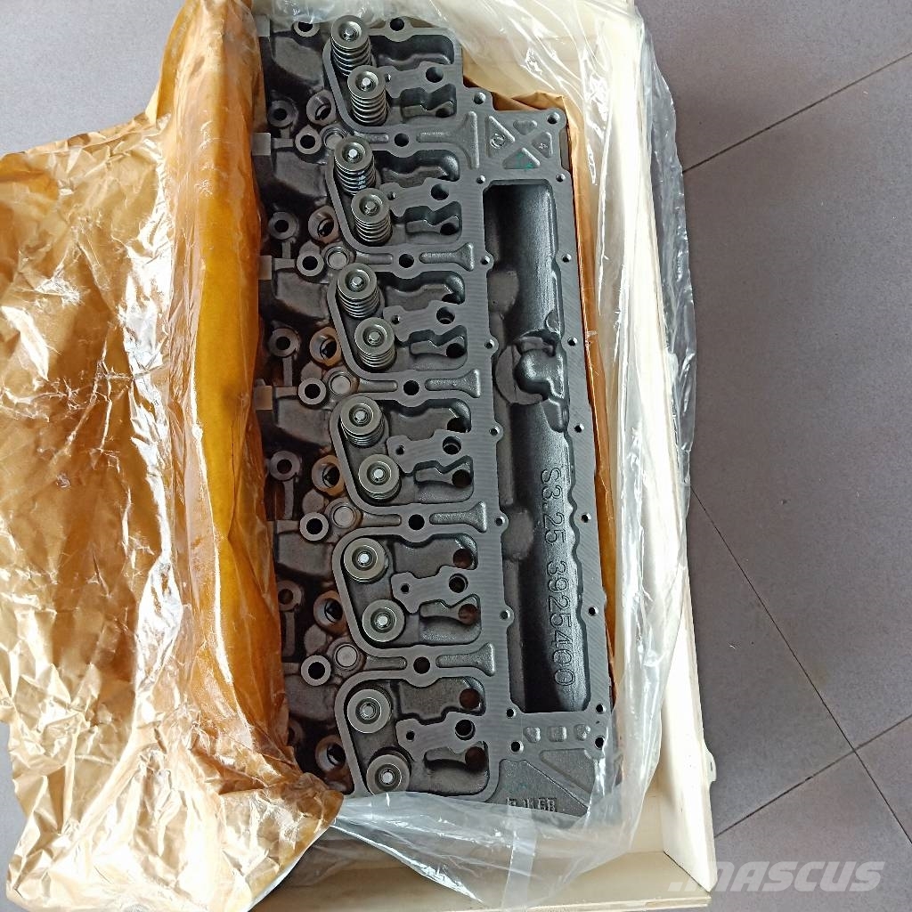 Cummins 6bt5.9 Cylinder Head Assy 3966454 3925400 3967431 Motorer