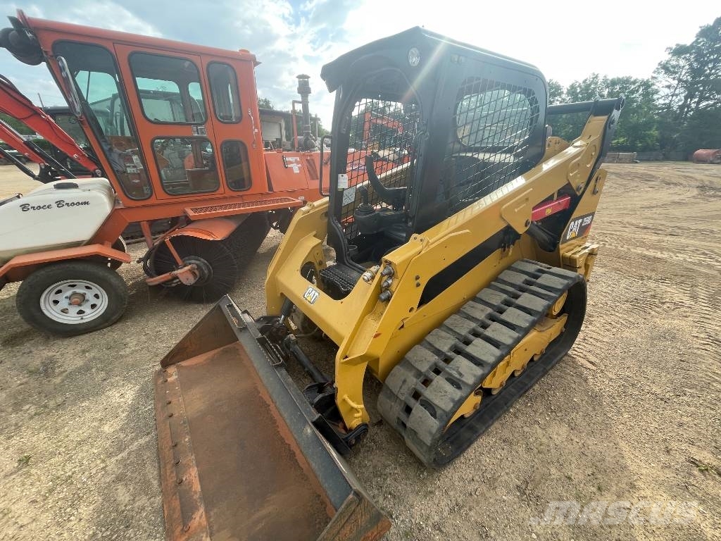CAT 259 D لوادر انزلاقية التوجيه