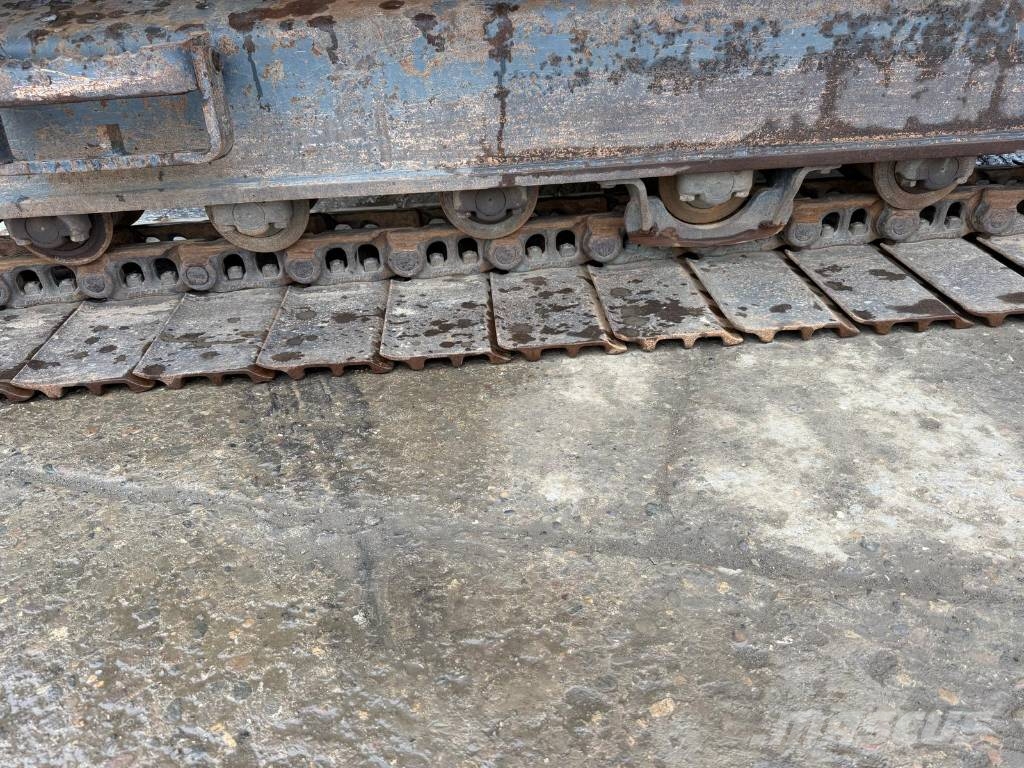 Doosan DX 140 LC Escavatori cingolati