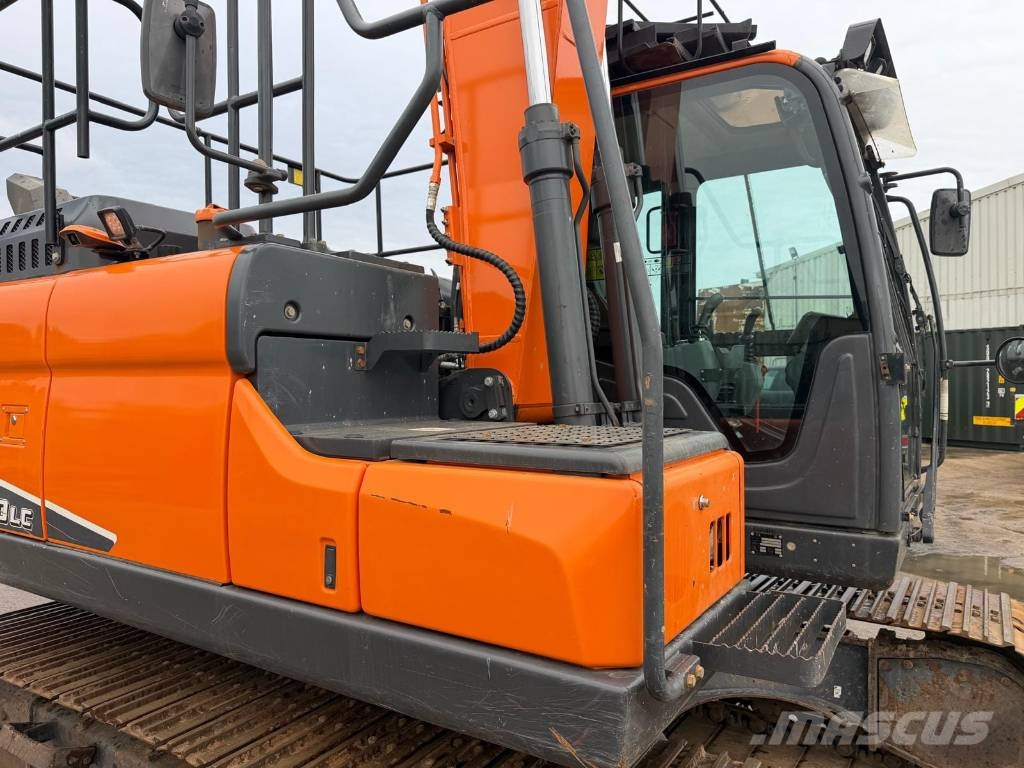Doosan DX 140 LC Escavatori cingolati