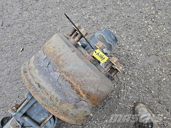 BPW HSF 12010 ECO-P TRAILER AXLE DRUM. Sillad