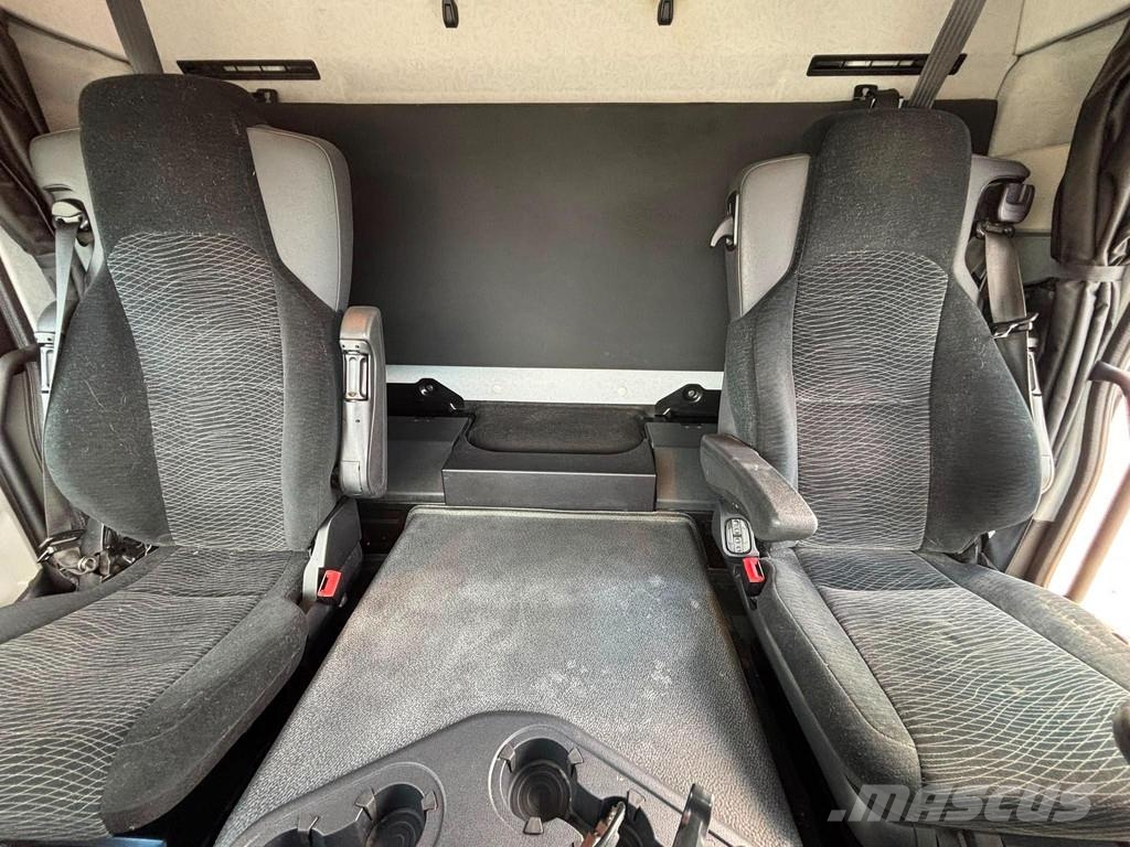 Mercedes-Benz Antos 2543 6x2*4 SUPRA 1250 Mt / BOX L=8554 mm شاحنات بدرجة حرارة قابلة للضبط