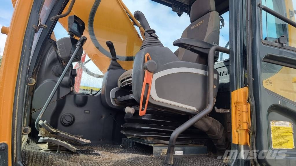 Hyundai 330 CC-9A Crawler excavators