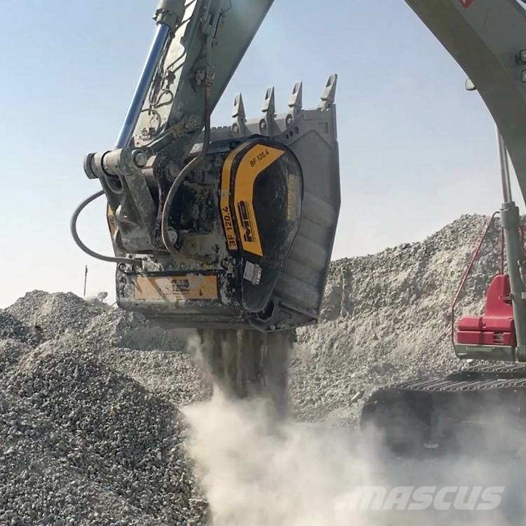 MB Crusher Crusher Bucket BF120.4 Mobilne drobilice