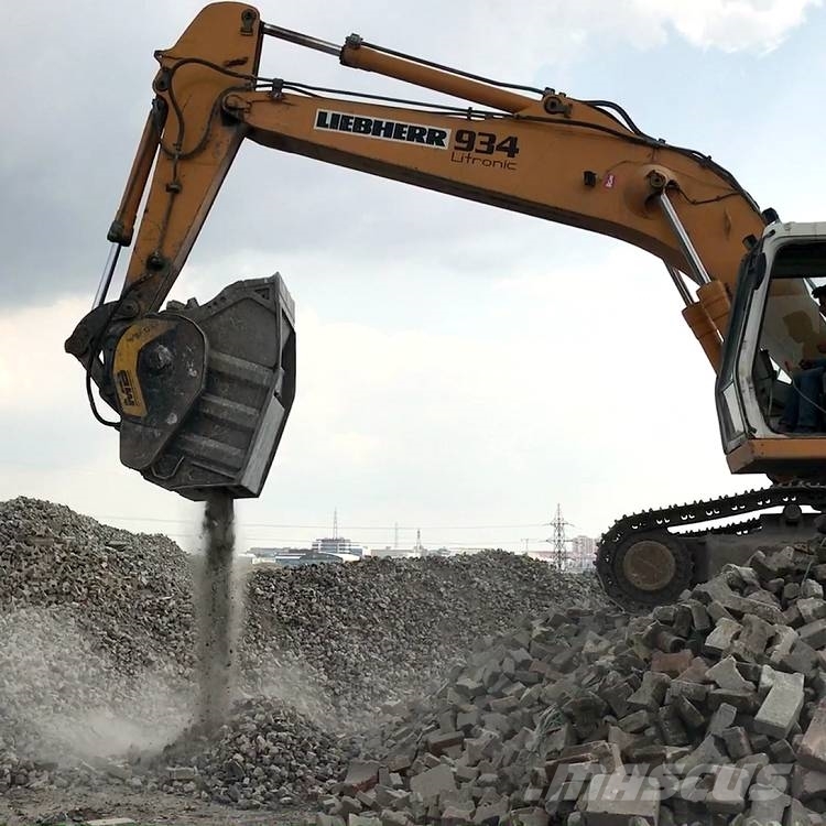 MB Crusher Crusher Bucket BF120.4 Mobilne drobilice