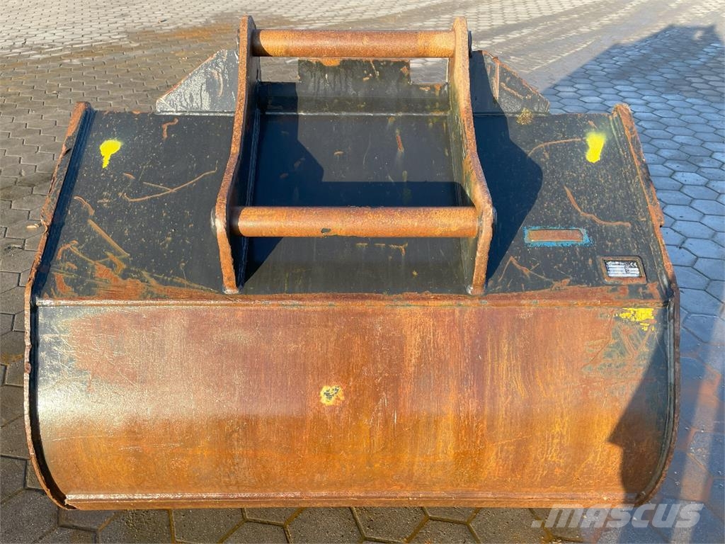 TIEFLÖFFEL 1600 MM BREIT, Excavator