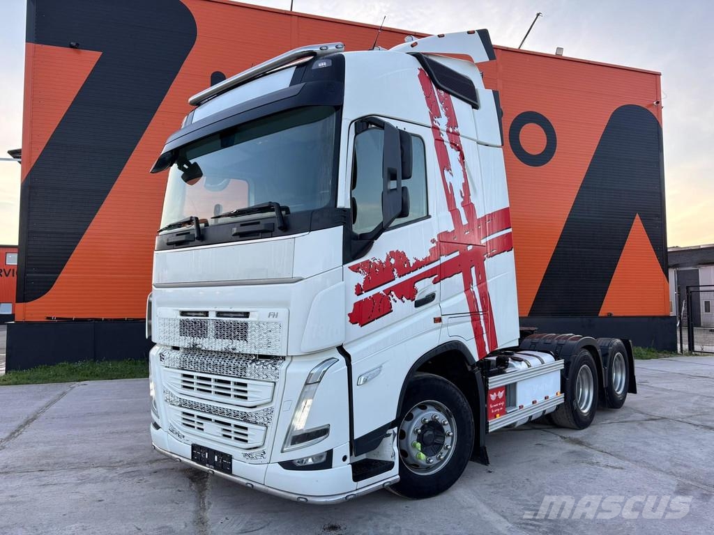 Volvo FH500 6x4 TANDEM LIFT / 75T GCW Tegljači