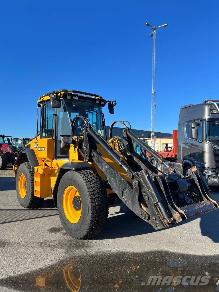 JCB 413 K T4F Pale gommate