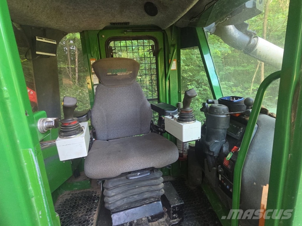 John Deere 540 H Трельовочні трактора