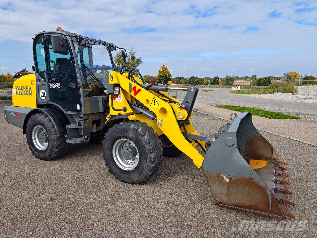 Wacker Neuson WL 60 Kolesové nakladače