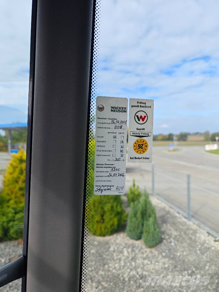 Wacker Neuson WL 60 Kolesové nakladače