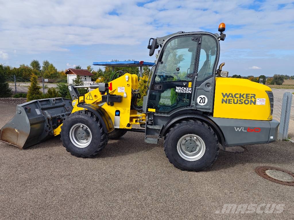 Wacker Neuson WL 60 Kolesové nakladače