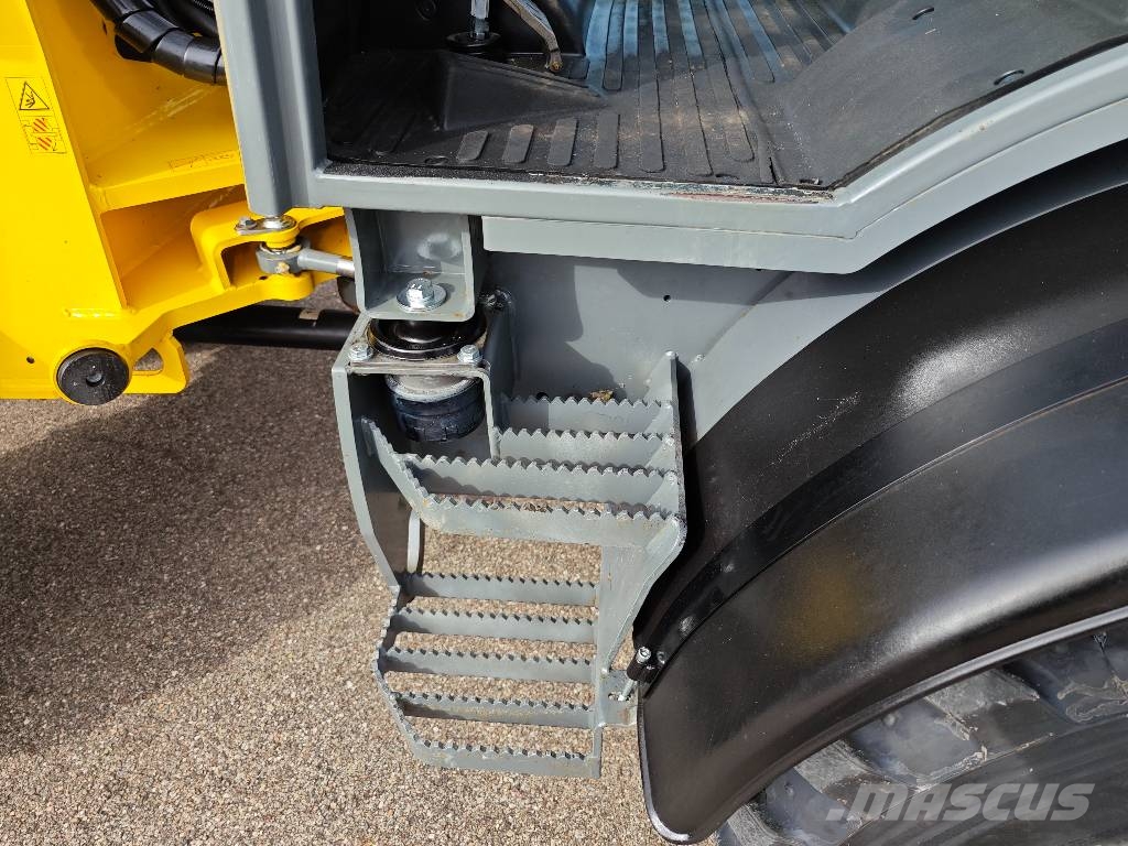 Wacker Neuson WL 60 Kolesové nakladače