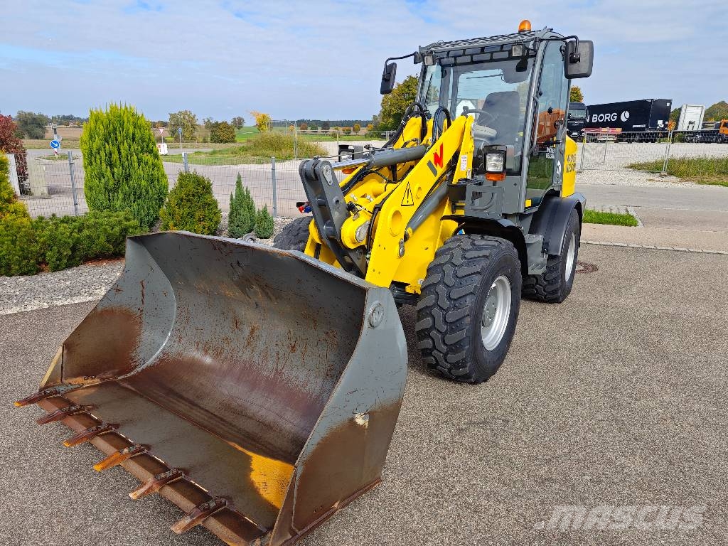 Wacker Neuson WL 60 Kolesové nakladače