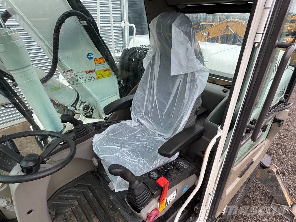 Volvo EW160D - 3 Buckets + 1 Grappler! / Triple Boom Mobilbagger