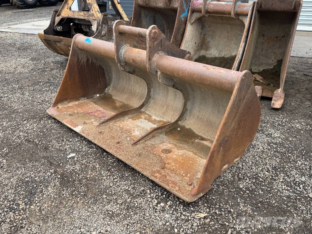 Volvo EW160D - 3 Buckets + 1 Grappler! / Triple Boom Mobilbagger