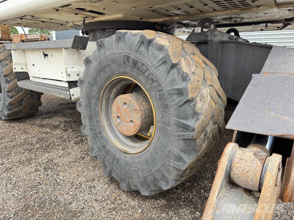 Volvo EW160D - 3 Buckets + 1 Grappler! / Triple Boom Mobilbagger