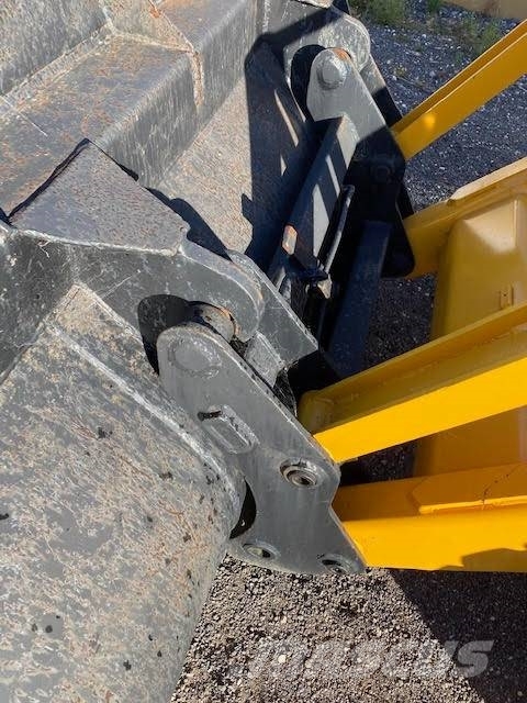 JCB 3 CX Backhoe loaders