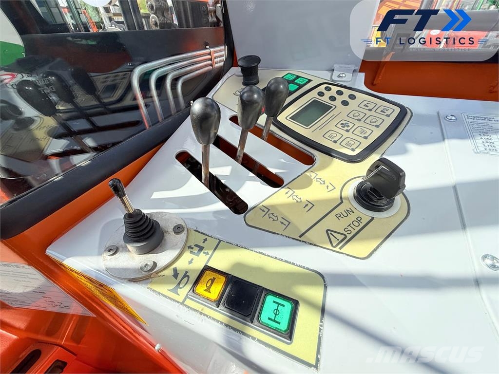 Hubtex DQ45-D | DIESEL | TRIPLEX 5500MM | FORK POSITIONER 四向前伸式堆高機(叉車)