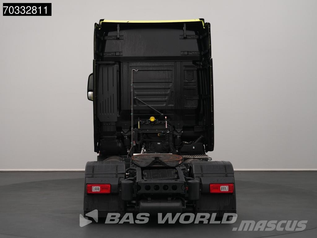 Iveco S-Way 460 4X2 Metallica Edition! LNG Full-Air 2xTa Vilcēji