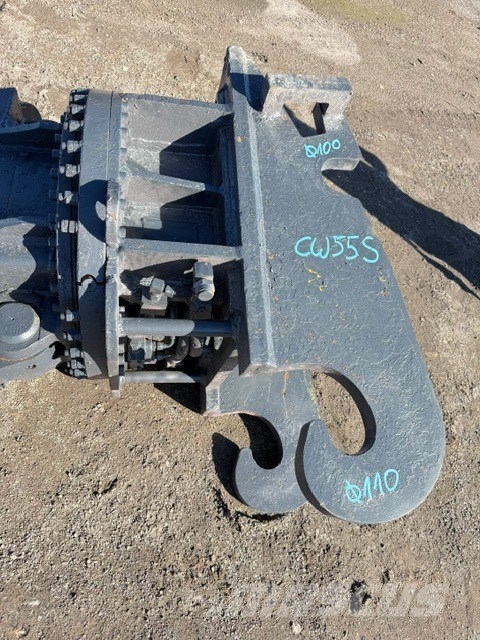 Soosan Pulveriser (Demolition Crusher ) 2700 KG جراشات البناء