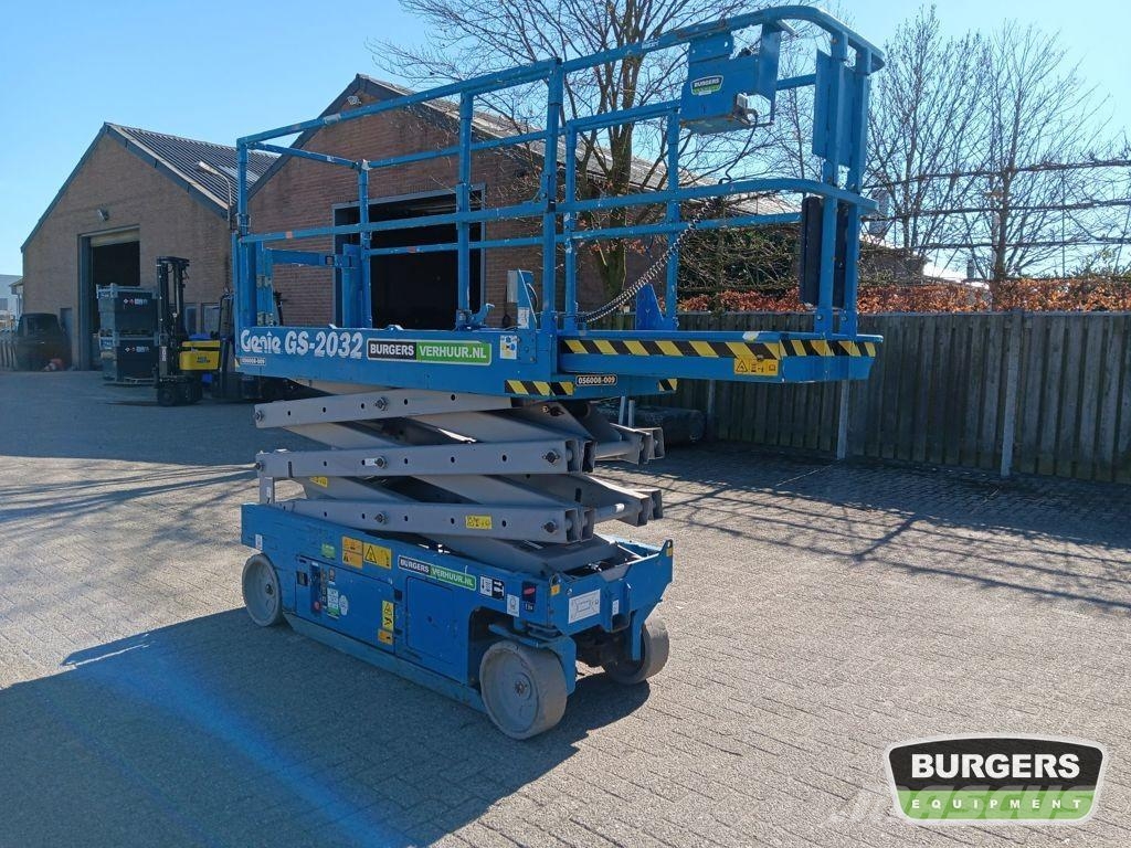 Genie GS2032 Scissor lifts