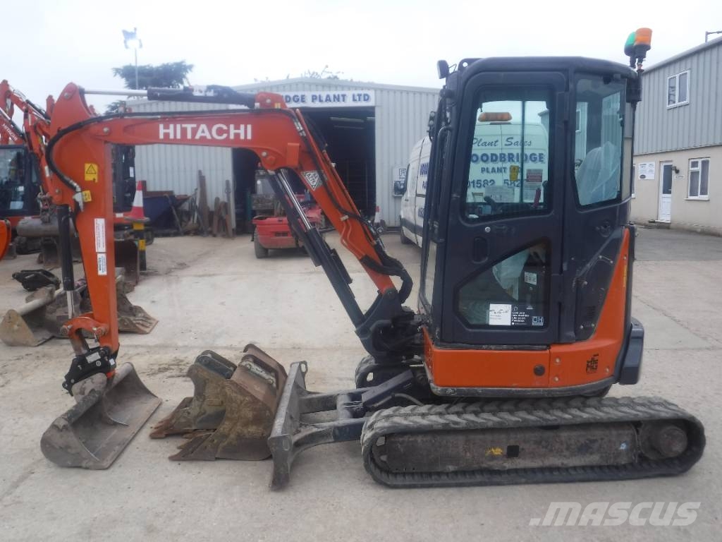 33 ② Hitachi ZX 33 U-6, 2023, Luton, Bedfordshire, Jungtinė karalystė