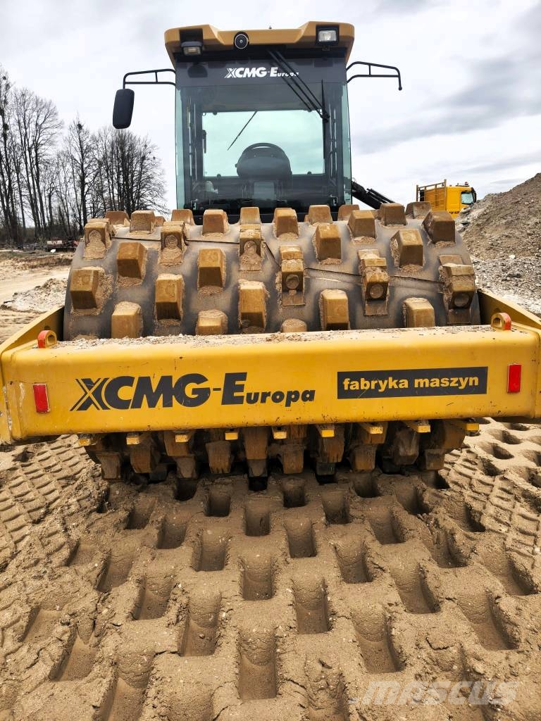 XCMG XS123PD Tek tamburlu silindirler