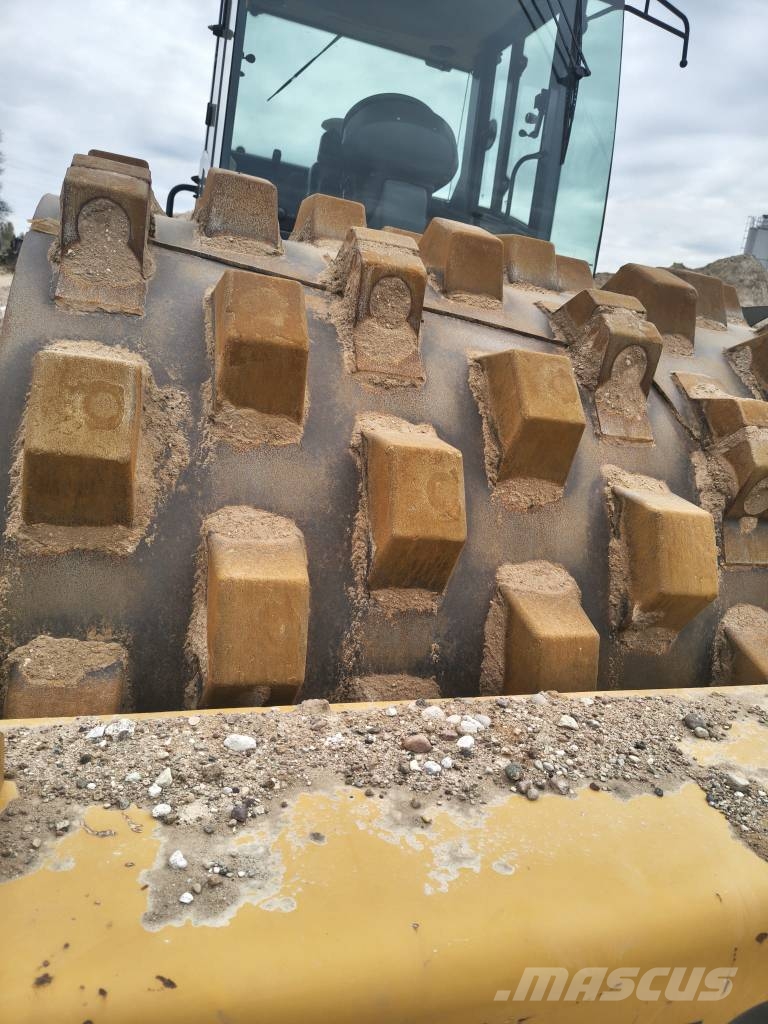 XCMG XS123PD Tek tamburlu silindirler