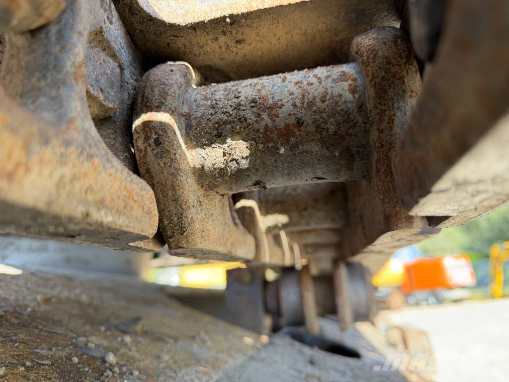 Volvo EC 160 E Crawler excavators