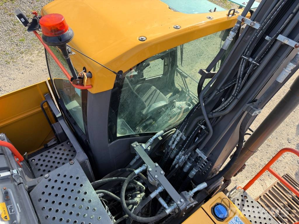 Volvo EC 160 E Crawler excavators