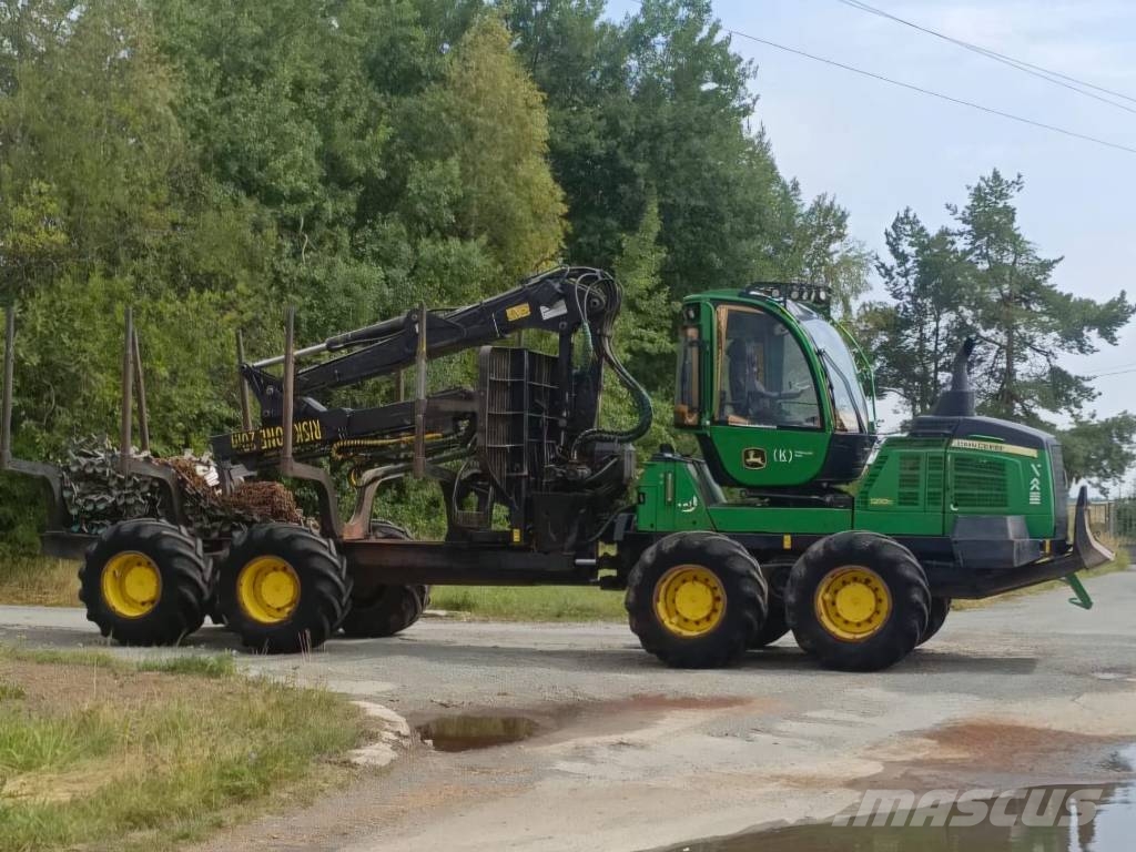 John Deere 1210G Kuormatraktorit
