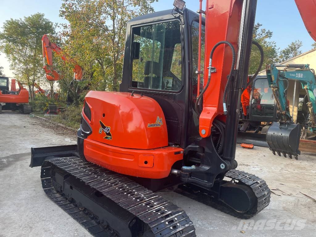 Kubota U 40 소형 굴삭기 7톤 미만