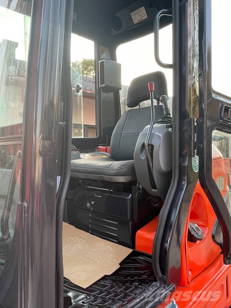 Kubota U 40 소형 굴삭기 7톤 미만
