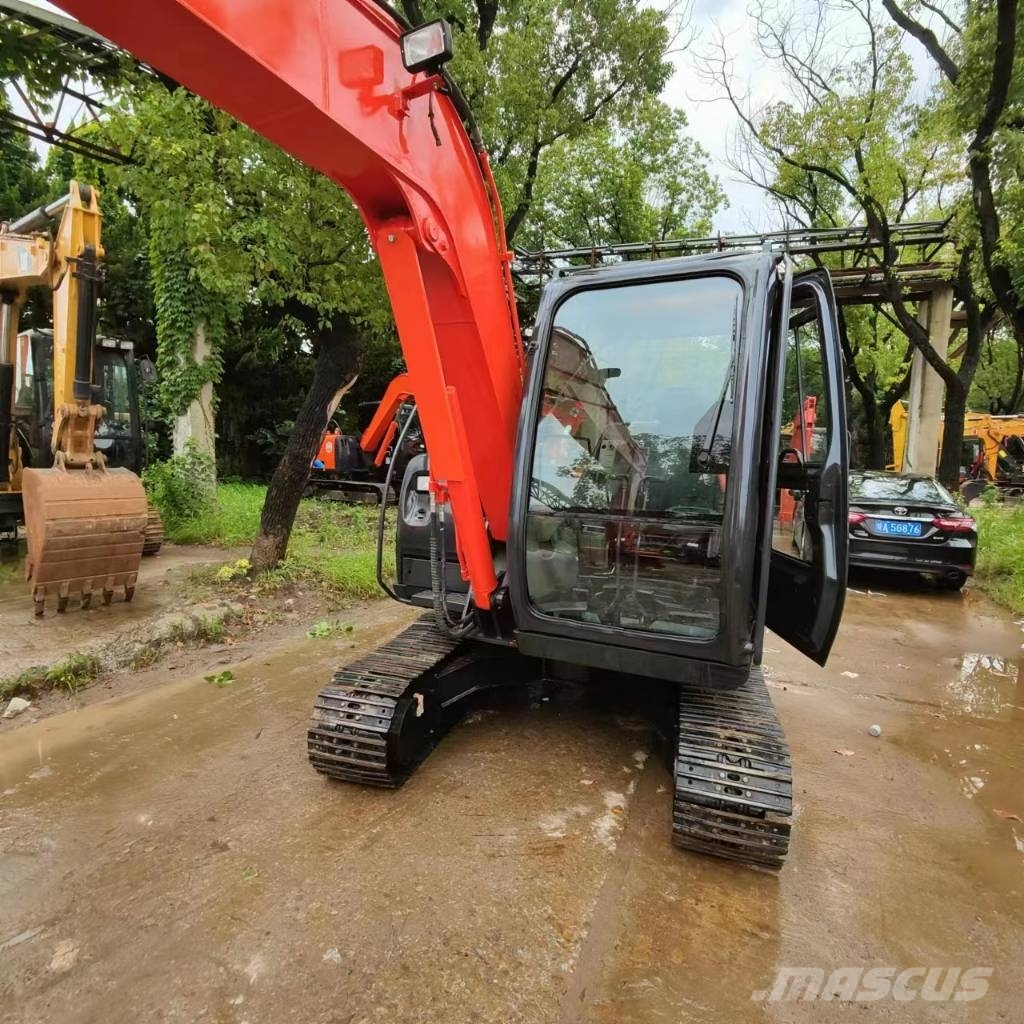 Hitachi ZX 60 Mini bageri <7t