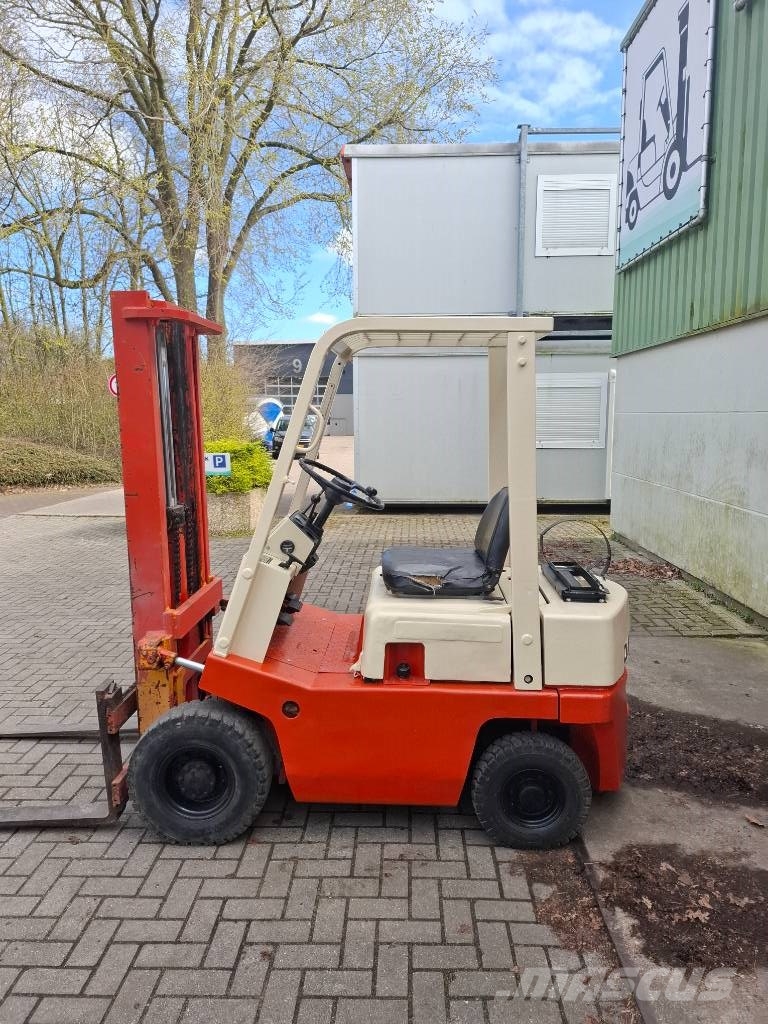 Datsun Nissan F01-A14U Heftruck Газовые погрузчики