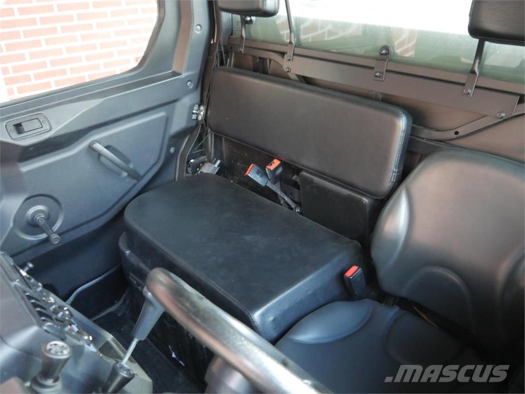 Kioti K9 Allrad UTV LoF Traktoren