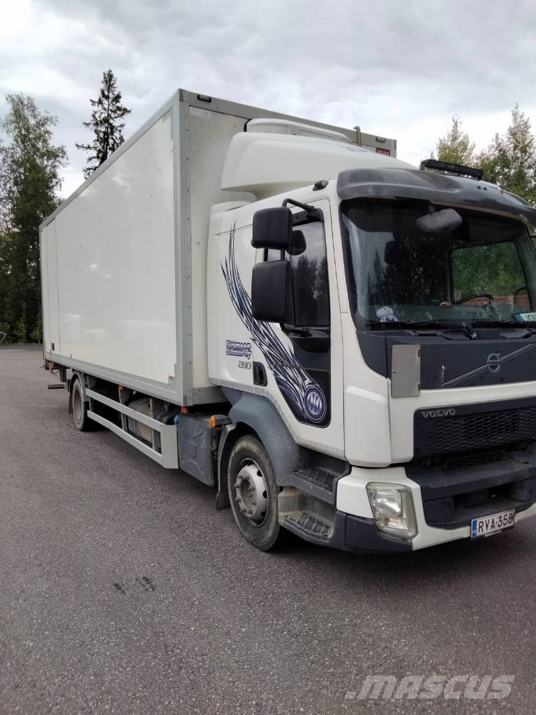 Volvo FL Camiones caja cerrada