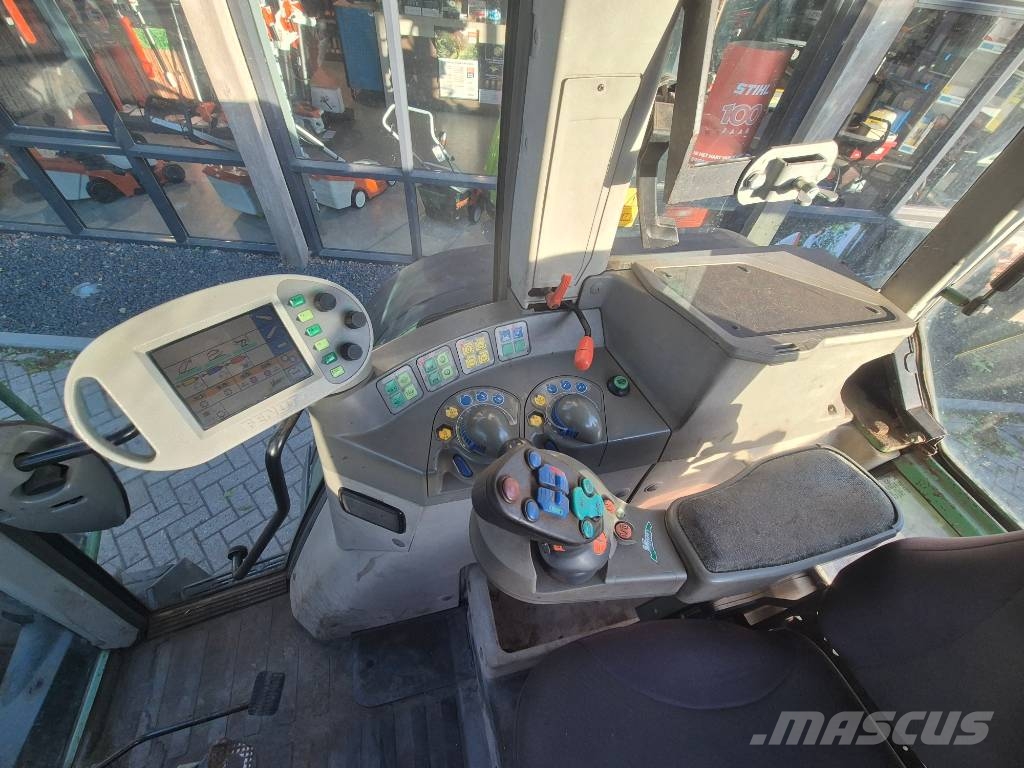 Fendt 716 Vario トラクター