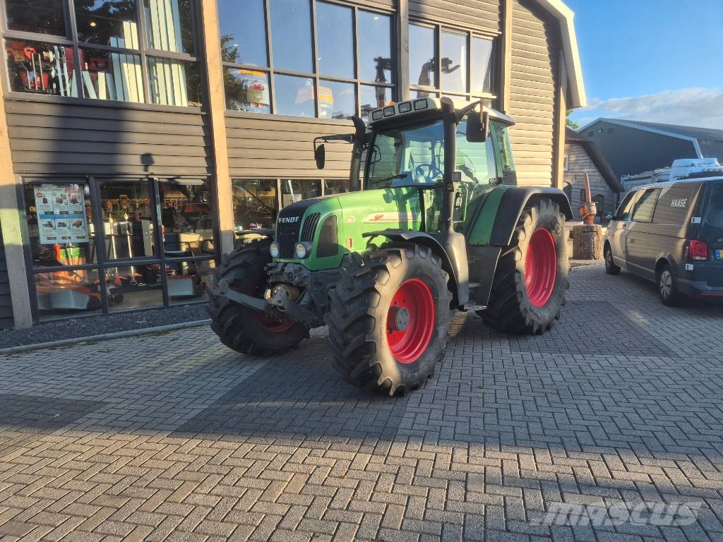 Fendt 716 Vario トラクター