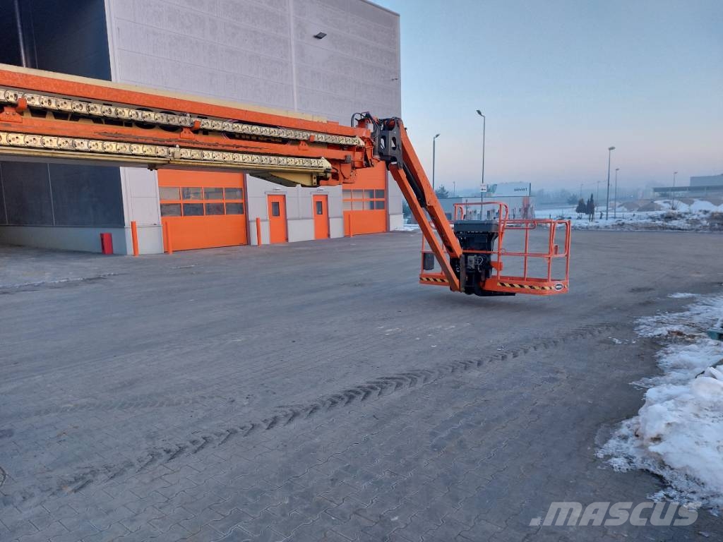 JLG 1200 SJP Nacele cu brat telescopic