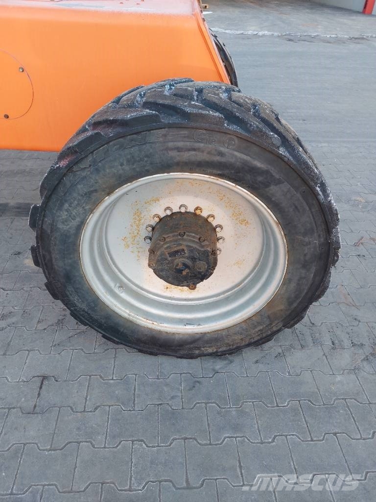 JLG 1200 SJP Nacele cu brat telescopic