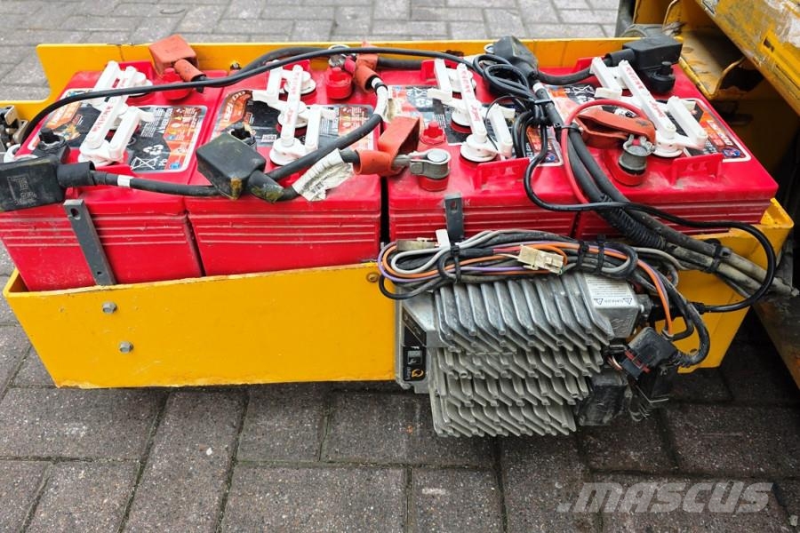 Haulotte Optimum 8 Electric, 7.77m Working Height, 230kg Ca Schaarhoogwerkers
