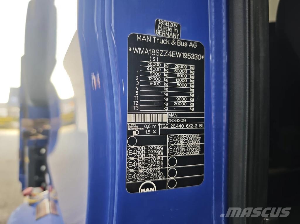 MAN TGS 26.440 6x2 Fassi F260XP Visurgājēji celtņi
